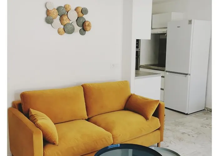 Cote Hyper Centre - Bord De *